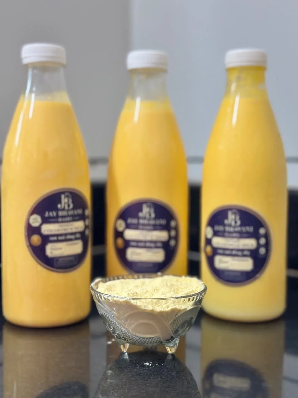 combo of buffalo colostrum milk & powder